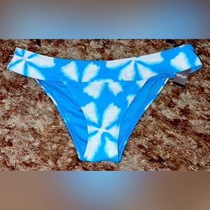 Aerie Blue/White Tie Dye Cloud Floral Print Bikini Bottom